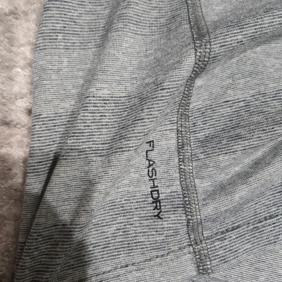 The North Face FlashDry Athletic Top Small Gray Black Running Tee - Picture 5 of 12